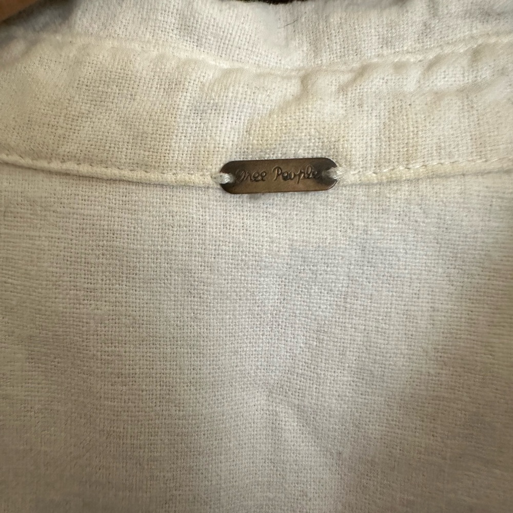 Free People white linen button up tank - Picture 4 of 5